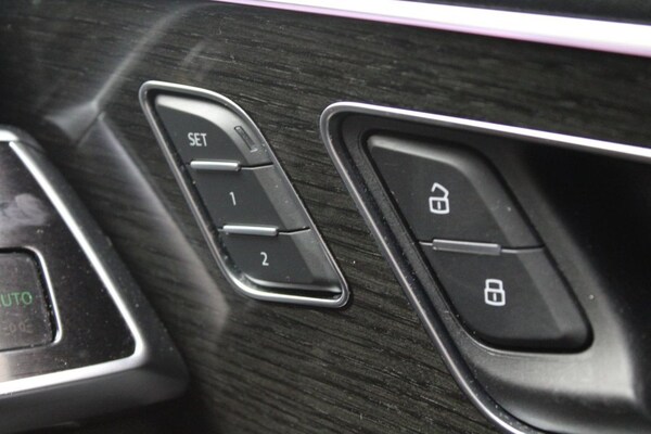 Used Audi Q8 2021 for sale - 75689453: Photo 49