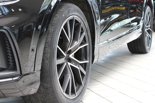 Used Audi Q8 2021 for sale - 75689453: Photo 5