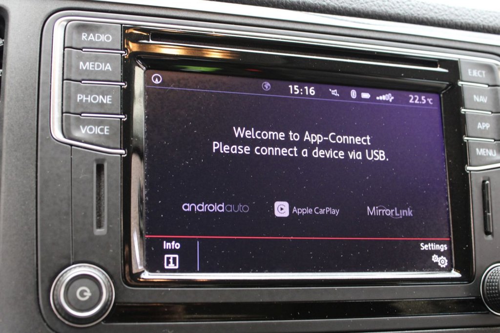 Used Volkswagen Amarok 2018 for sale - 77327805: Photo 33