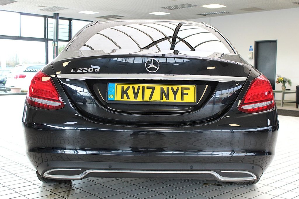 Used Mercedes-Benz C Class 2017 for sale - 77655359: Photo 16