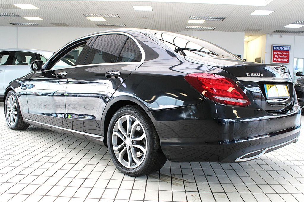 Used Mercedes-Benz C Class 2017 for sale - 77655359: Photo 18