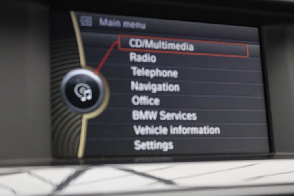 Used BMW 5 Series 2011 for sale - 77231461: Photo 34