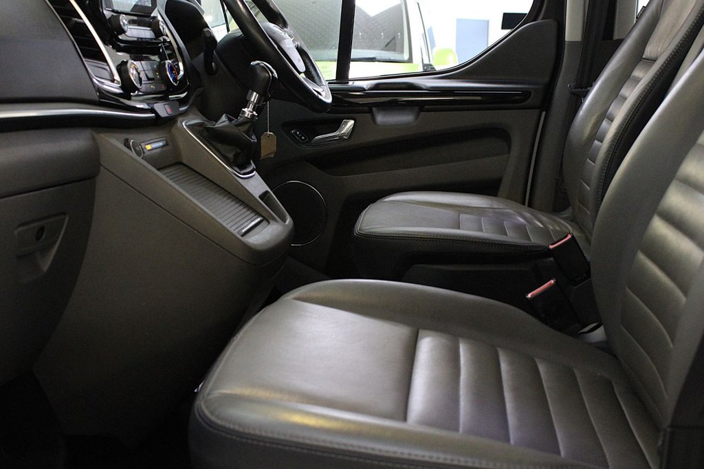 Used Ford Tourneo Custom 2018 for sale - 77231468: Photo 24