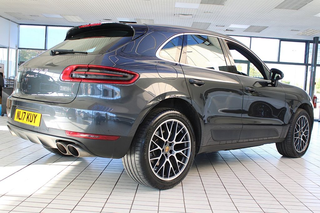 Used Porsche Macan 2017 for sale - 77327600: Photo 12