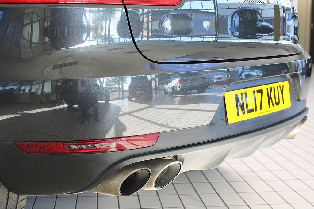 Used Porsche Macan 2017 for sale - 77327600: Photo 17