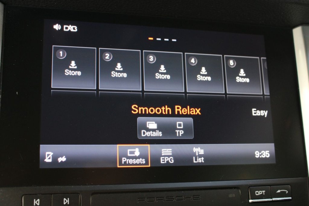 Used Porsche Macan 2017 for sale - 77327600: Photo 31