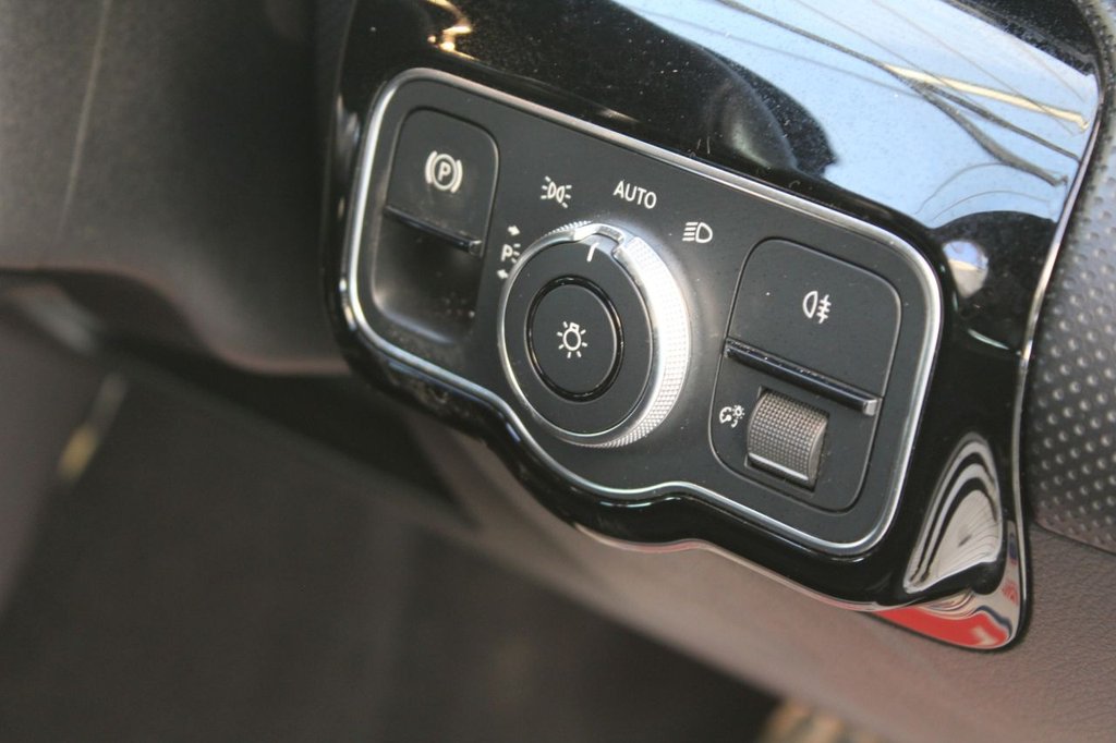 Used Mercedes-Benz A-Class 2018 for sale - 77231429: Photo 46