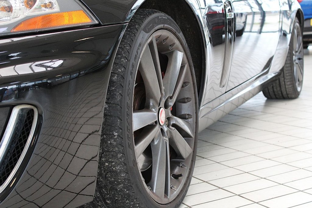 Used Jaguar XK 2011 for sale - 77692702: Photo 7