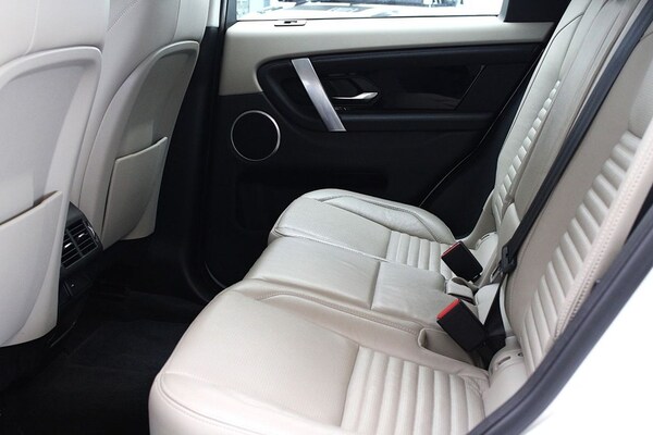 Used Land Rover Discovery Sport 2020 for sale - 76132938: Photo 25
