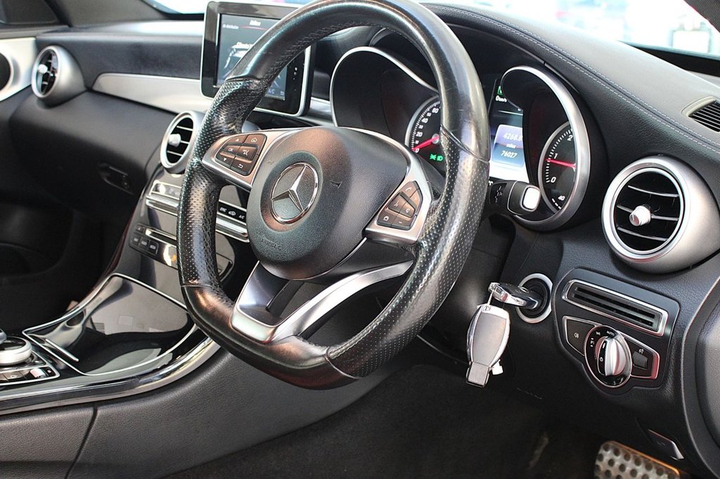 Used Mercedes-Benz C Class 2015 for sale - 77275830: Photo 45