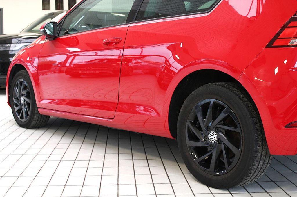 Used Volkswagen Golf 2019 for sale - 77231411: Photo 19