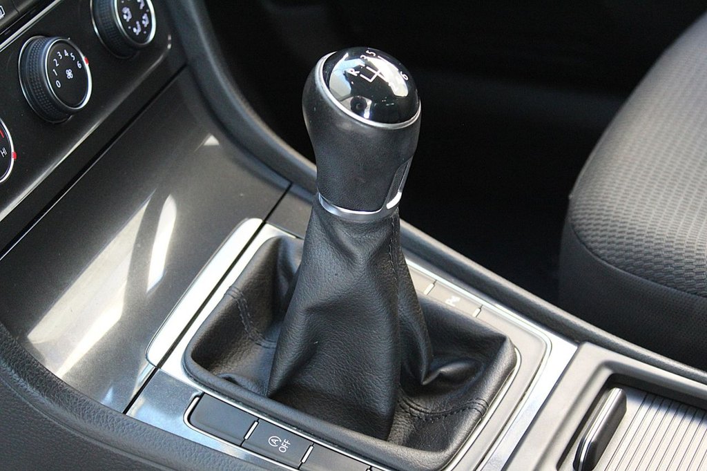 Used Volkswagen Golf 2019 for sale - 77231411: Photo 27