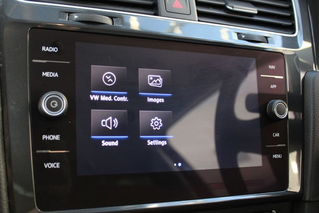 Used Volkswagen Golf 2019 for sale - 77231411: Photo 33