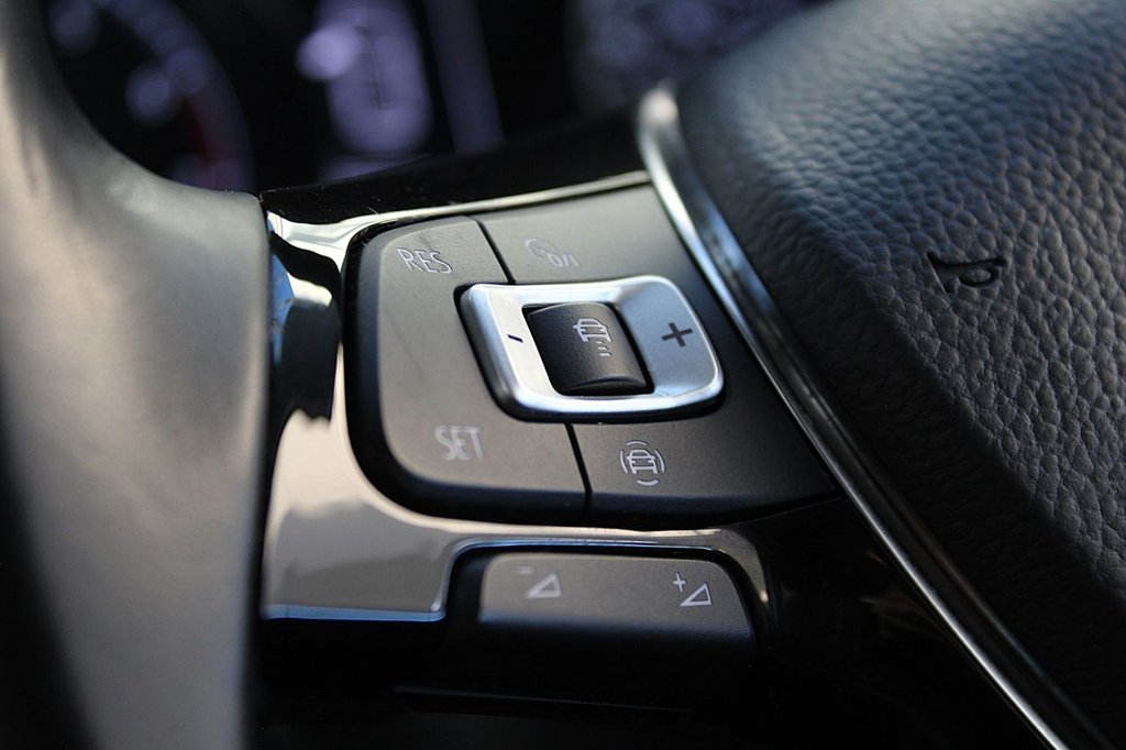 Used Volkswagen Golf 2019 for sale - 77231411: Photo 39