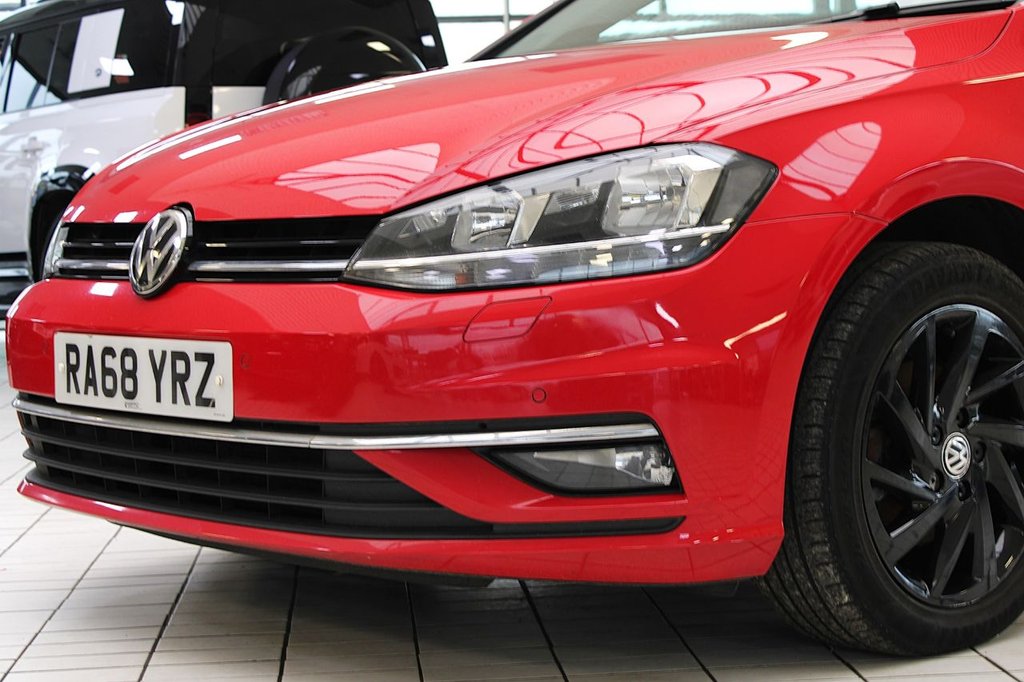 Used Volkswagen Golf 2019 for sale - 77231411: Photo 4