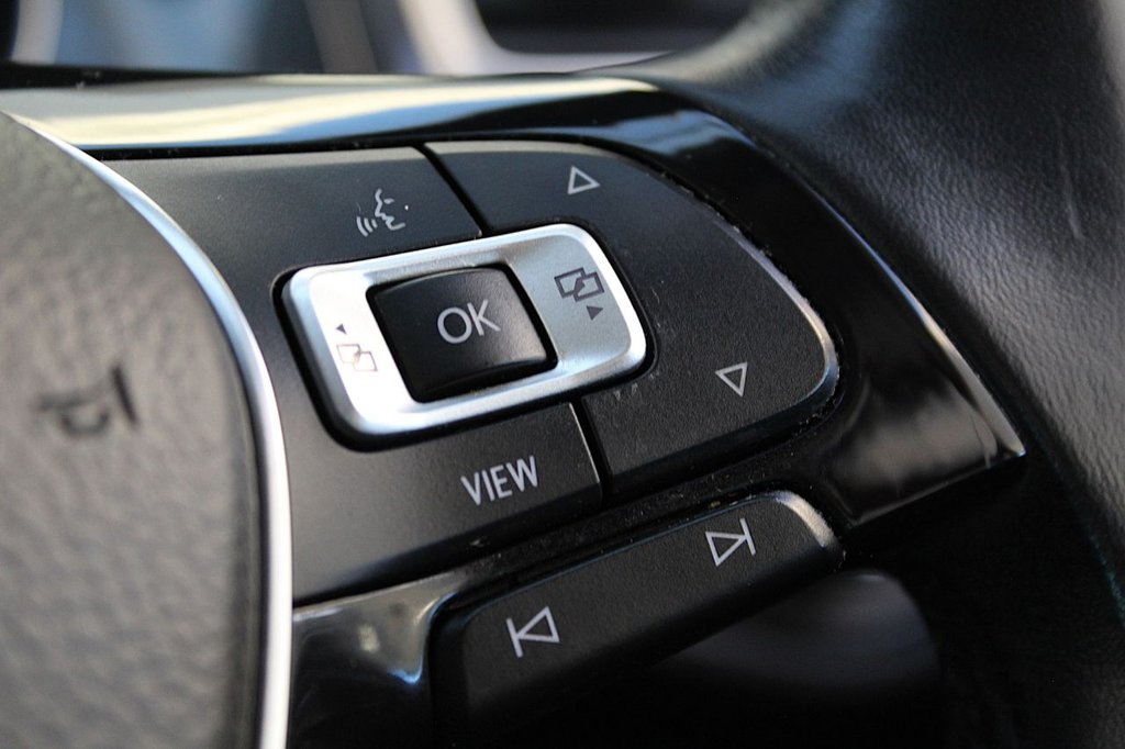 Used Volkswagen Golf 2019 for sale - 77231411: Photo 40