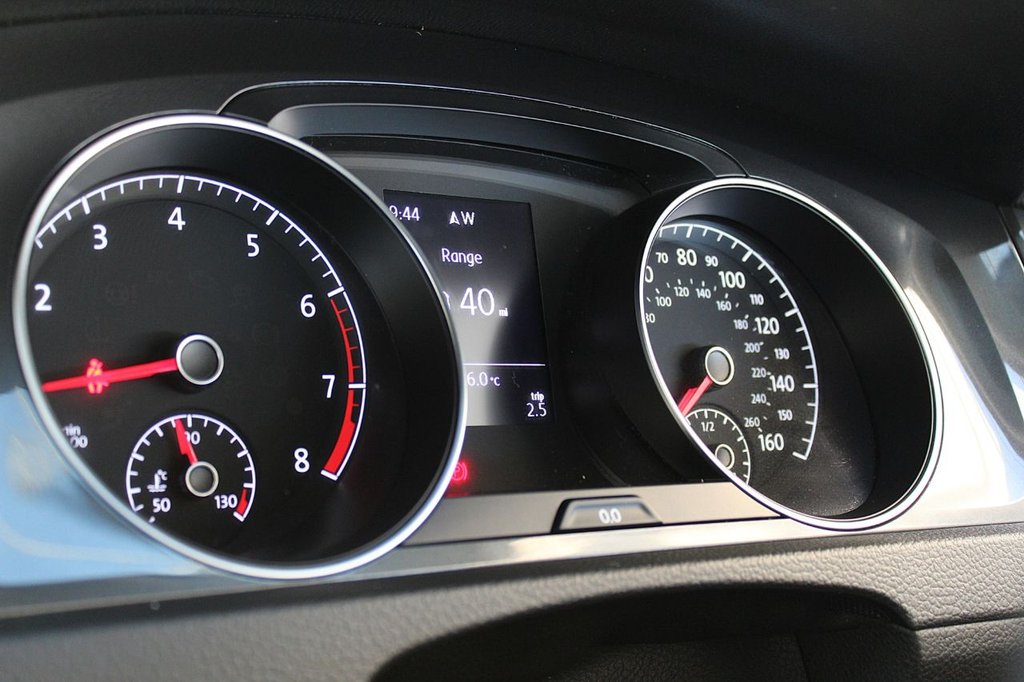 Used Volkswagen Golf 2019 for sale - 77231411: Photo 42