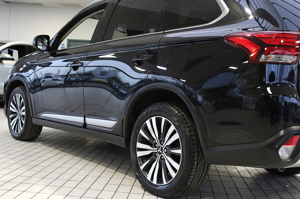 Used Mitsubishi Outlander 2019 for sale - 77356006: Photo 20