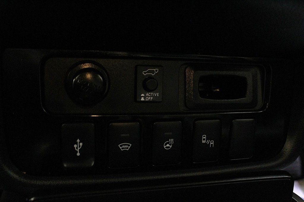 Used Mitsubishi Outlander 2019 for sale - 77356006: Photo 35