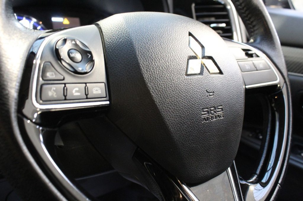 Used Mitsubishi Outlander 2019 for sale - 77356006: Photo 37