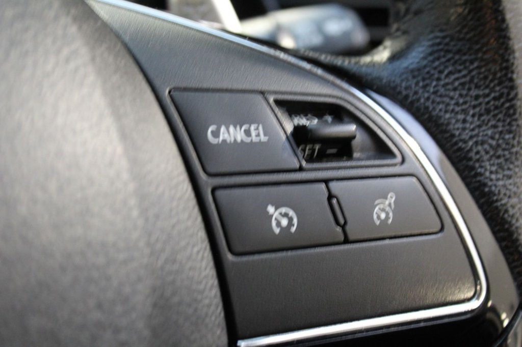 Used Mitsubishi Outlander 2019 for sale - 77356006: Photo 39