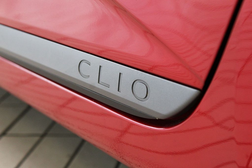 Used Renault Clio 2021 for sale - 77791996: Photo 24