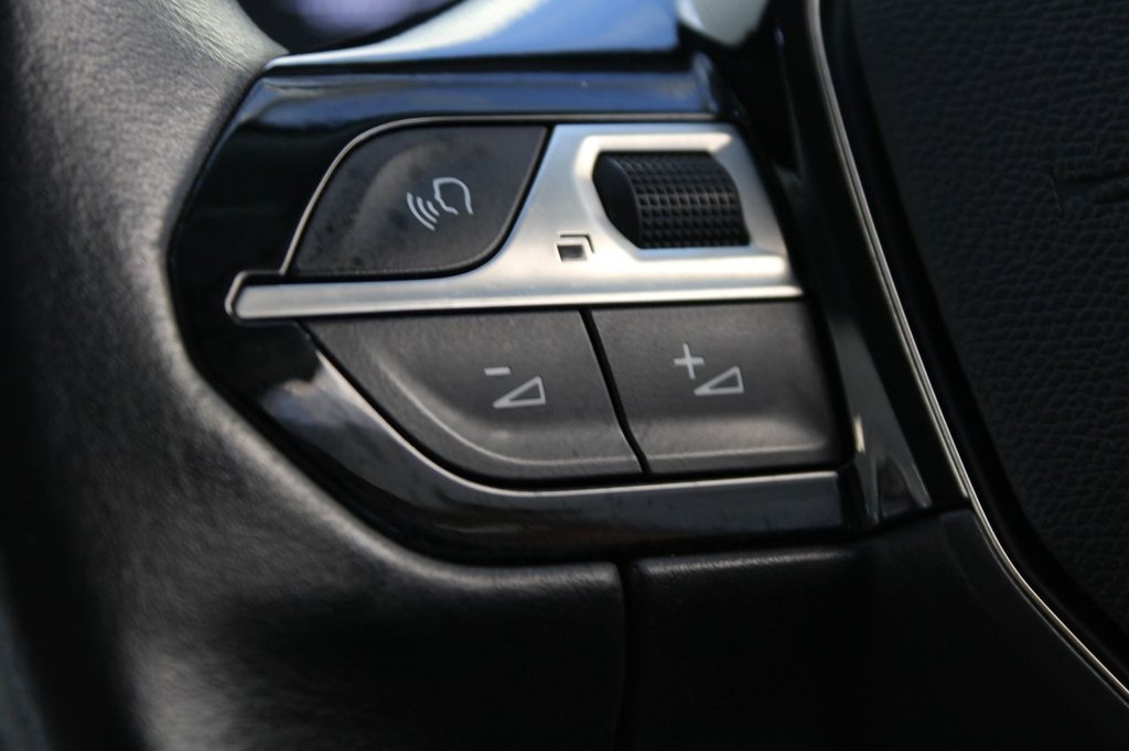 Used Peugeot 2008 2021 for sale - 77231418: Photo 33