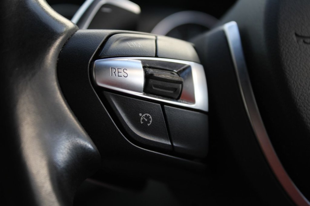 Used BMW 3 Series 2018 for sale - 77231403: Photo 36