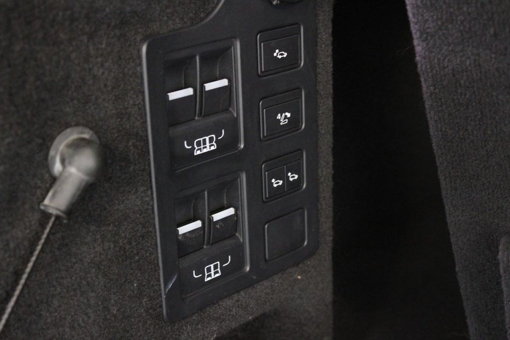 Used Land Rover Discovery 2018 for sale - 77231404: Photo 42