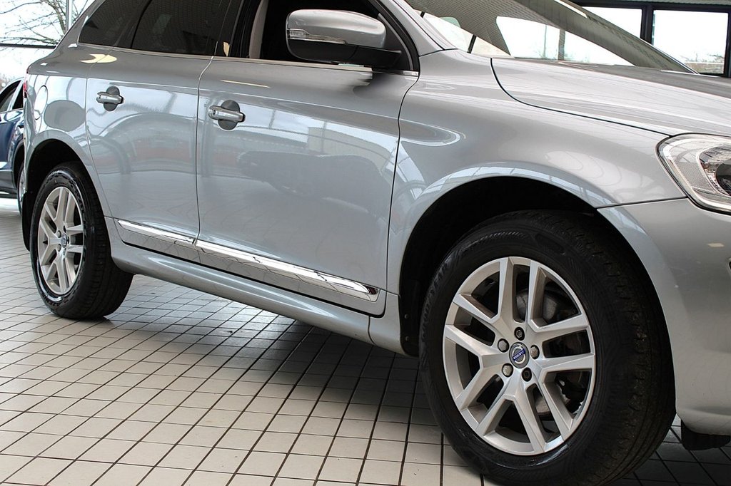 Used Volvo XC60 2017 for sale - 77507765: Photo 11