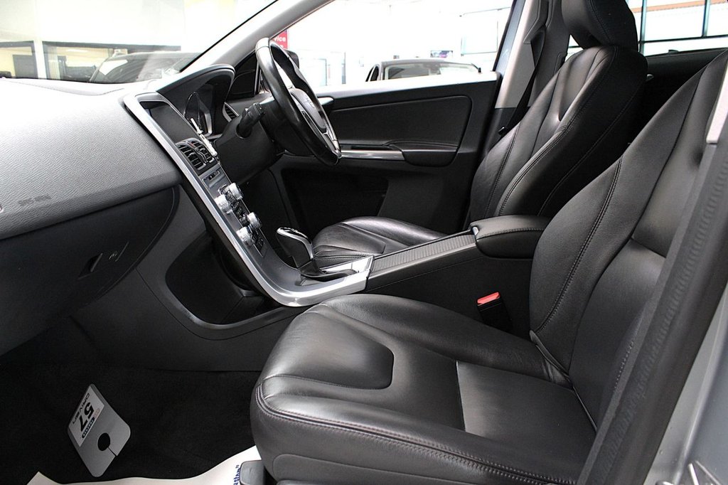 Used Volvo XC60 2017 for sale - 77507765: Photo 25