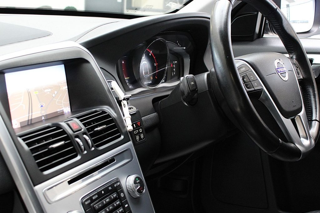 Used Volvo XC60 2017 for sale - 77507765: Photo 27