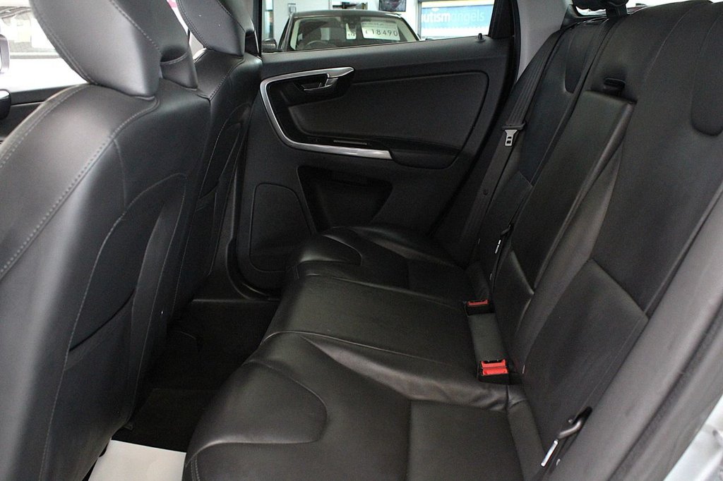 Used Volvo XC60 2017 for sale - 77507765: Photo 28