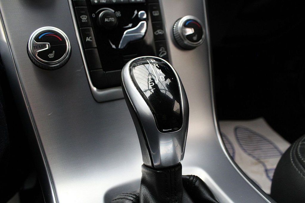 Used Volvo XC60 2017 for sale - 77507765: Photo 36