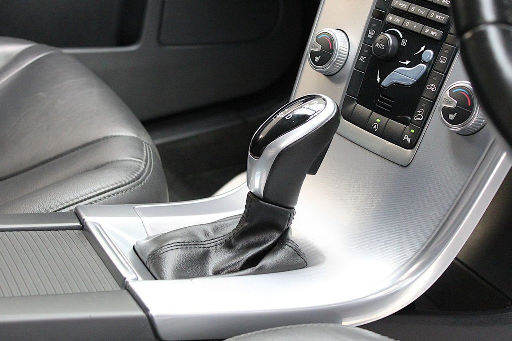 Used Volvo XC60 2017 for sale - 77507765: Photo 45