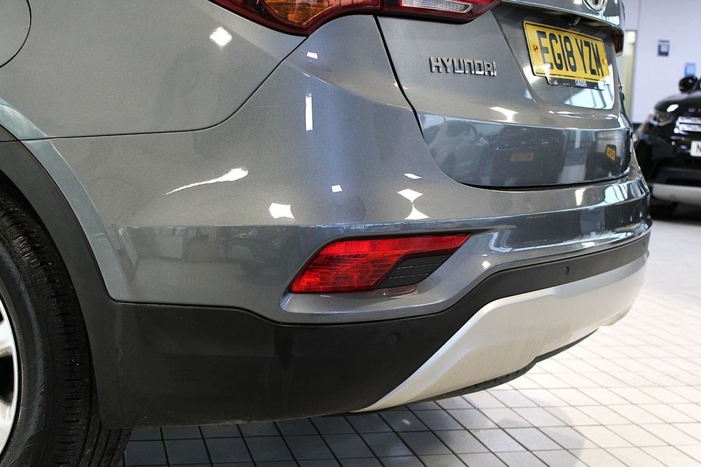 Used Hyundai Santa Fe 2018 for sale - 77231454: Photo 17