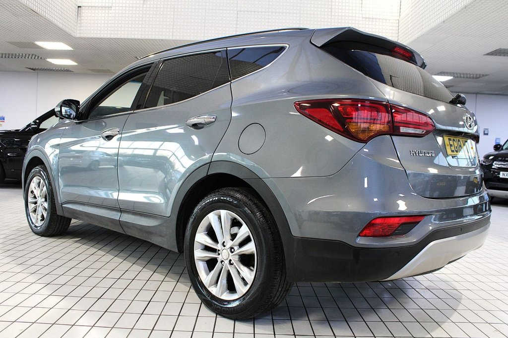 Used Hyundai Santa Fe 2018 for sale - 77231454: Photo 18