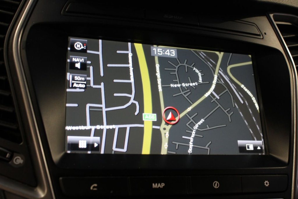 Used Hyundai Santa Fe 2018 for sale - 77231454: Photo 28