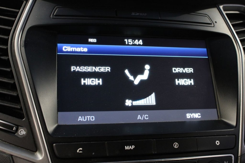 Used Hyundai Santa Fe 2018 for sale - 77231454: Photo 31