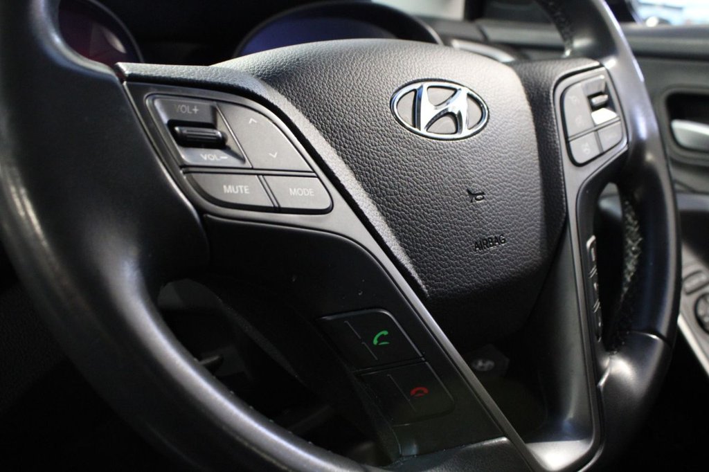 Used Hyundai Santa Fe 2018 for sale - 77231454: Photo 35