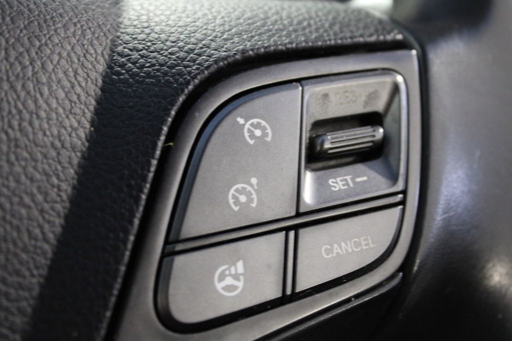 Used Hyundai Santa Fe 2018 for sale - 77231454: Photo 37