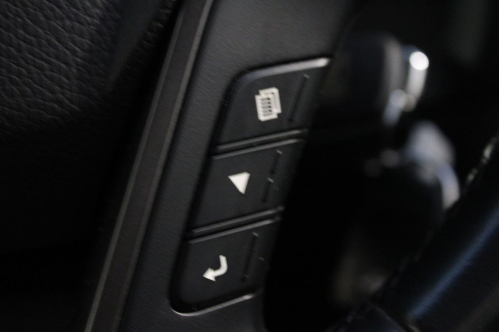 Used Hyundai Santa Fe 2018 for sale - 77231454: Photo 39