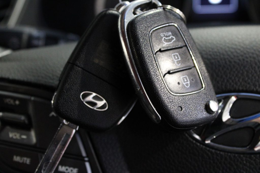 Used Hyundai Santa Fe 2018 for sale - 77231454: Photo 48