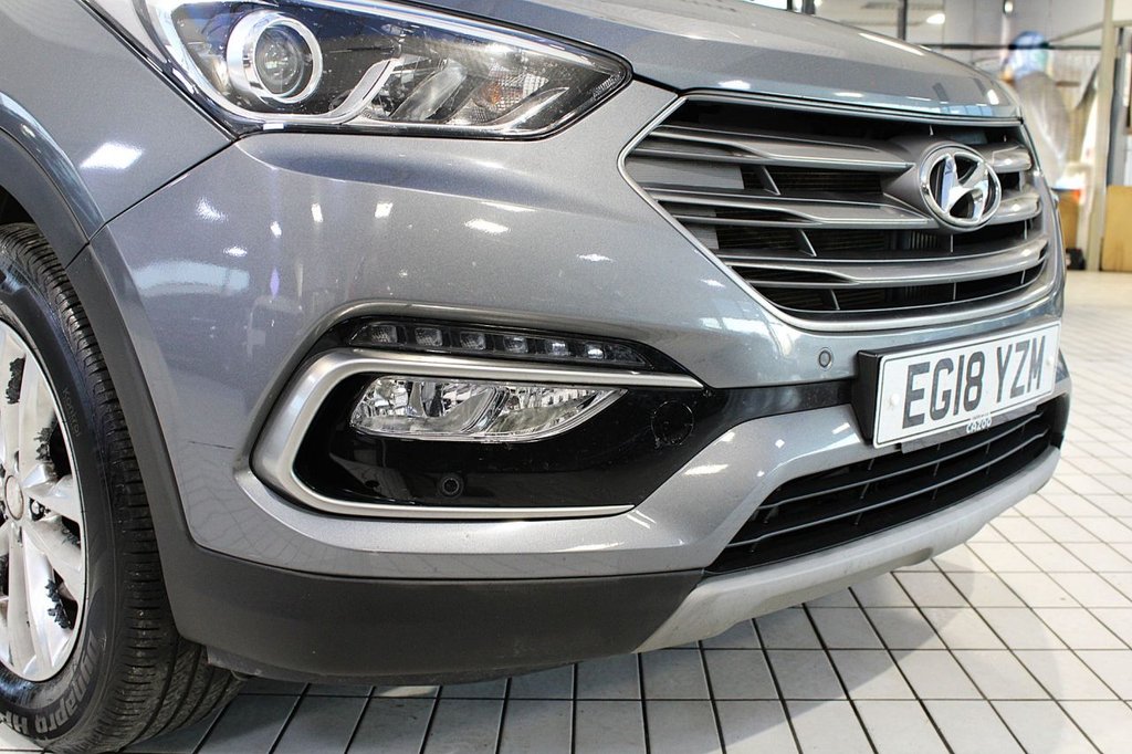 Used Hyundai Santa Fe 2018 for sale - 77231454: Photo 9