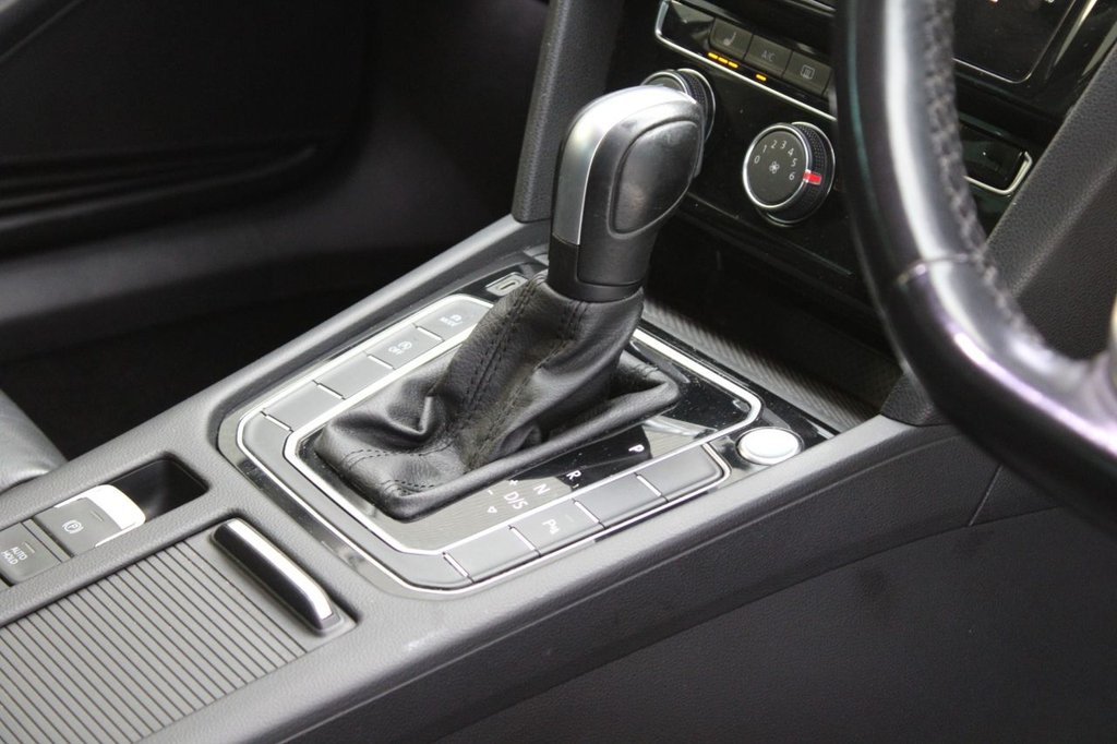 Used Volkswagen Passat 2020 for sale - 77231452: Photo 41