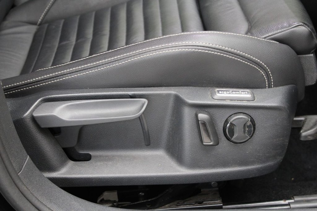 Used Volkswagen Passat 2020 for sale - 77231452: Photo 45