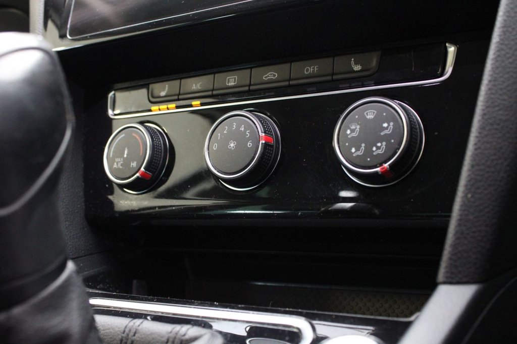 Used Volkswagen Passat 2020 for sale - 77231452: Photo 47