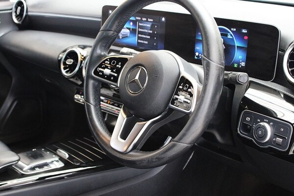 Used Mercedes-Benz A-Class 2018 for sale - 76132951: Photo 48