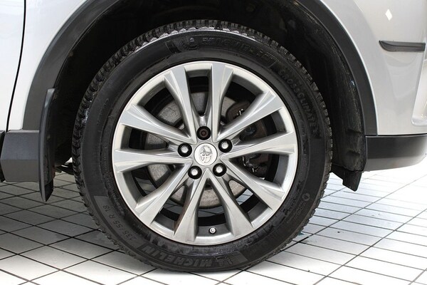 Used Toyota RAV4 2016 for sale - 76173088: Photo 11