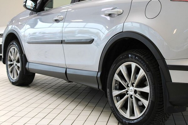 Used Toyota RAV4 2016 for sale - 76173088: Photo 18